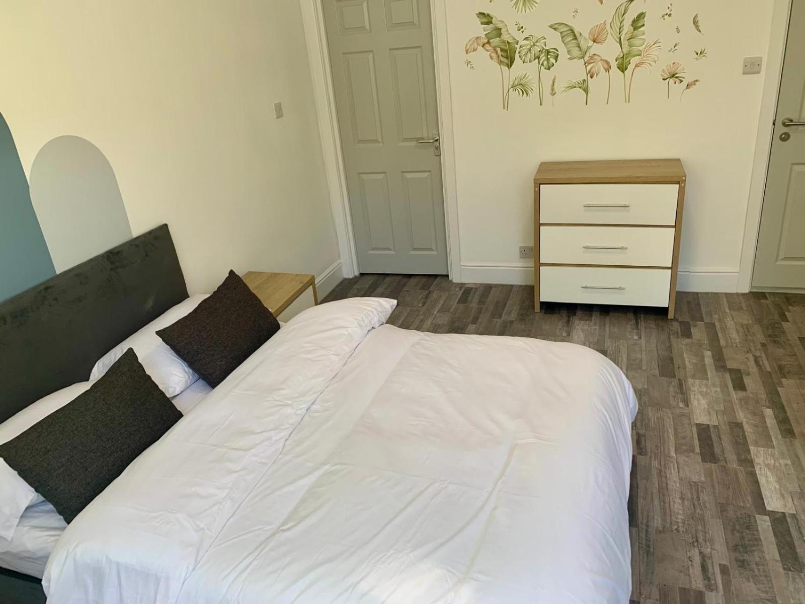 M4M Rooms- Ng7 6Pd Room 1 Nottingham Esterno foto